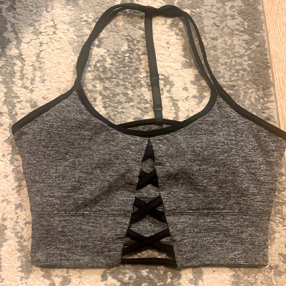 Sports bra
